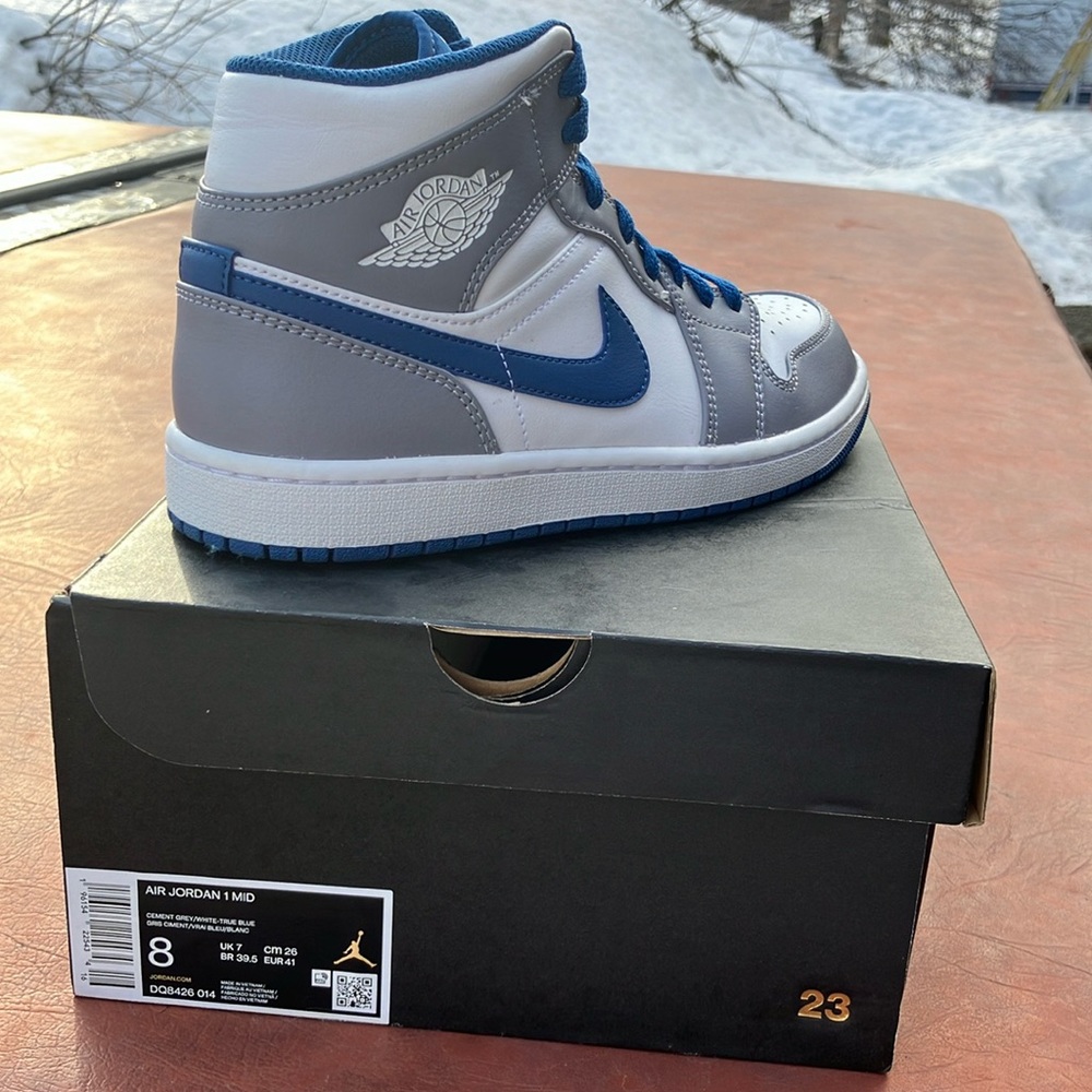 Air Jordan 1